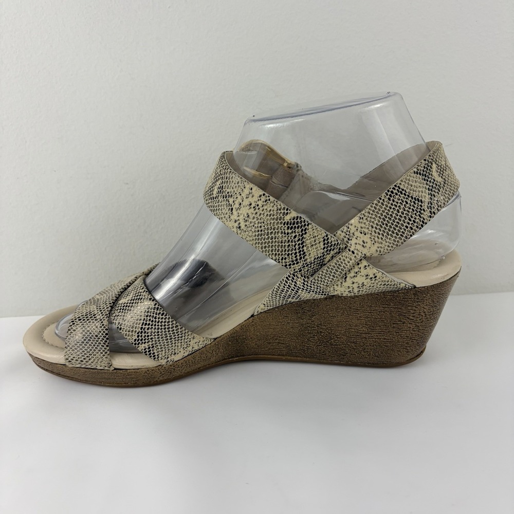 Cole Haan Snake Print Wedge Sandals Beige Leather Buckle Strap Comfort Chic Sz 6 - Picture 7 of 10